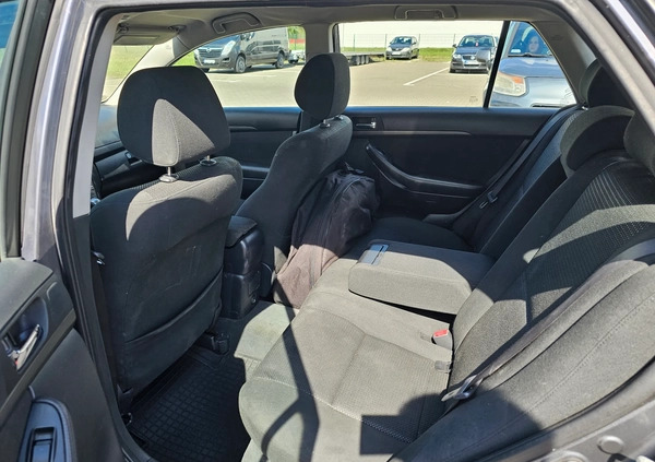 Toyota Avensis cena 14000 przebieg: 297111, rok produkcji 2006 z Wolbórz małe 106